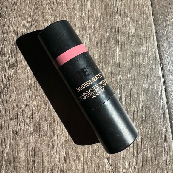 NudeStix - Nudie Matte All Over Face & Blush Colour - Body Language - Picture 2 of 6